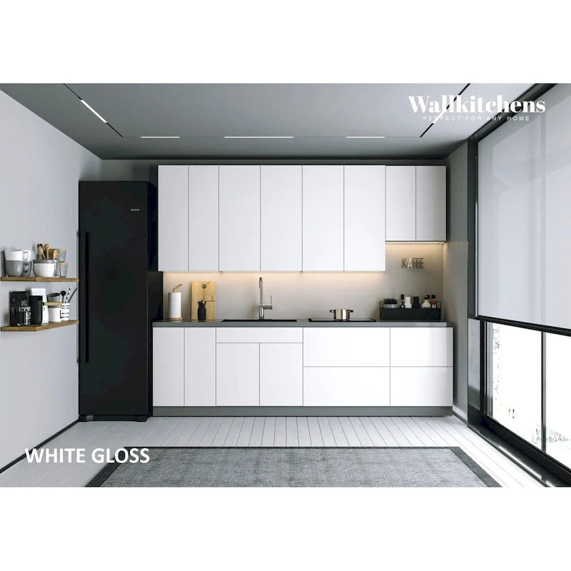 Set di mobili da cucina moderni bianchi lucidi, larghezza 2,90 m